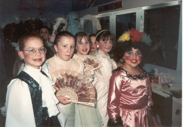 back_stage_1.jpg